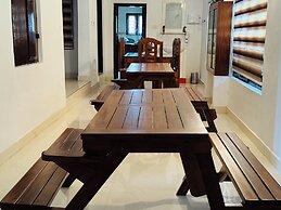 Coconut Creek Homestay