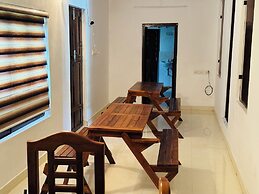 Coconut Creek Homestay