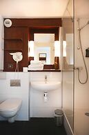 BRIT HOTEL CONFORT ORLY MORANGIS