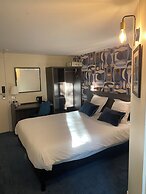 Hôtel Acadie Morangis