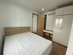 Era Apartment Thai Ha