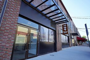 461 Melwood Suites Unit 102  Studio