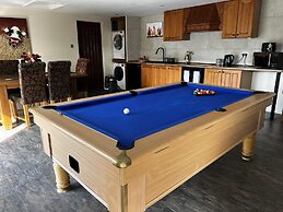 Luxury Country Lodge in Bretherton - Sleeps 4