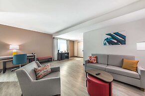 Comfort Suites Fort Myers East I-75