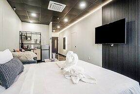 Melwood Suites Unit 104 Studio