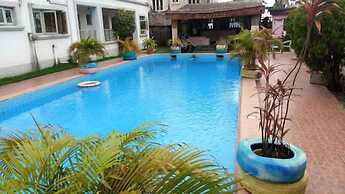 Davvy Hotel and Apartments