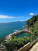 Apt Luxo ao lado da Praia no Porto Real