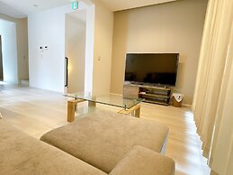 Palace Oceanside