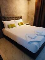 Malai Maikhao Near Beach