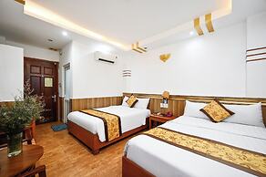 Queen Hotel Saigon Airport