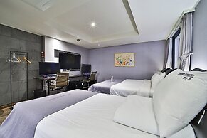 Busan BrownDot Umgoong