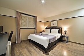 Busan BrownDot Umgoong