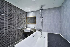 Busan BrownDot Umgoong