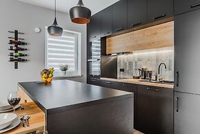 Lumina airy apartments with balcony