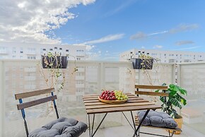 Lumina airy apartments with balcony