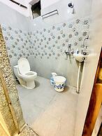 HOTEL PRAKASH GUEST HOUSE - Varanasi