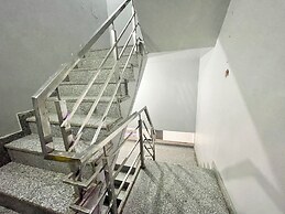 HOTEL PRAKASH GUEST HOUSE - Varanasi