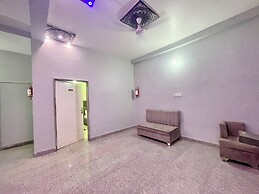 HOTEL PRAKASH GUEST HOUSE - Varanasi