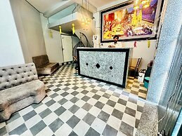 HOTEL PRAKASH GUEST HOUSE - Varanasi