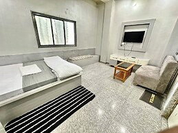 HOTEL PRAKASH GUEST HOUSE - Varanasi