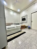 HOTEL PRAKASH GUEST HOUSE - Varanasi