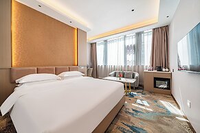 ELONG DELUXE International Hotel