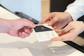 ELONG DELUXE International Hotel