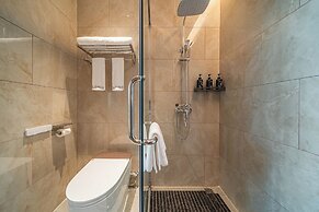 ELONG DELUXE International Hotel