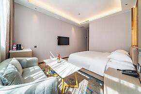 ELONG DELUXE International Hotel