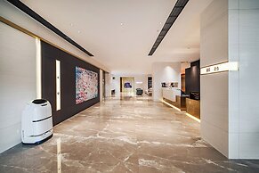 ELONG DELUXE International Hotel