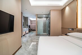 ELONG DELUXE International Hotel