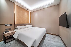 ELONG DELUXE International Hotel