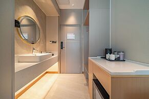 ELONG DELUXE International Hotel