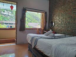 O'Chau Meo Vac Homestay