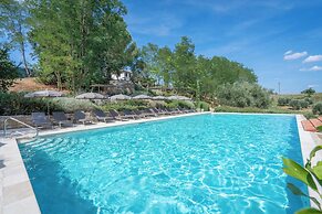 Coratina Gorgeous Apartment With Pool Montaione Toscana