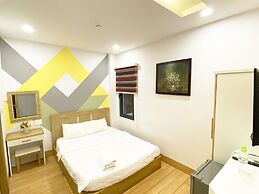 Jolilian Hotel & Apartment