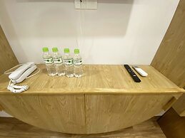 Jolilian Hotel & Apartment