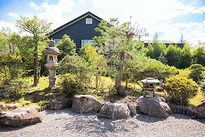Kawamoto Villa garden