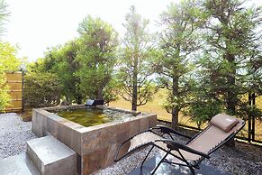 Kawamoto Villa garden