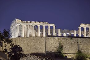 Acro Residence Acropolis by Aura Homes