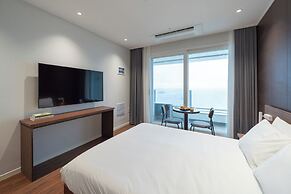 Le Collective SokchoBeach