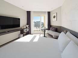 Le Collective SokchoBeach