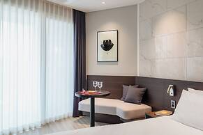 Le Collective SokchoBeach