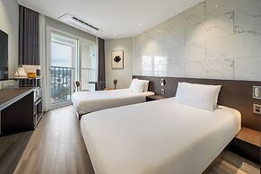 Le Collective SokchoBeach