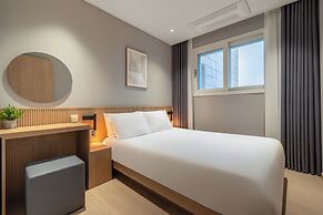 Le Collective SokchoBeach