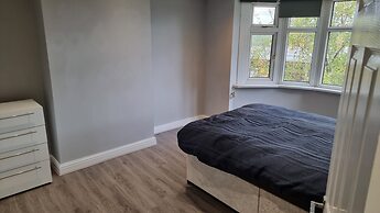 Victoria Avenue Charm - Manchester Hideaway