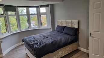 Victoria Avenue Charm - Manchester Hideaway