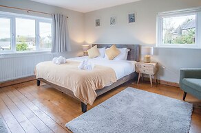 Hill House - 4 Bedroom - Llanrhidian