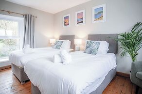 Hill House - 4 Bedroom - Llanrhidian