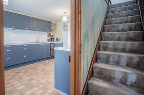 Hill House - 4 Bedroom - Llanrhidian